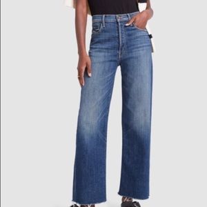 Mother Denim. The Rambler Ankle Fray.